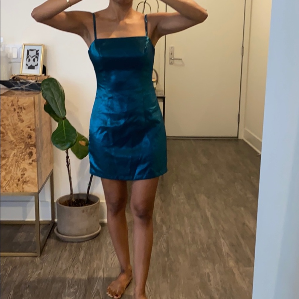 About Us Dress